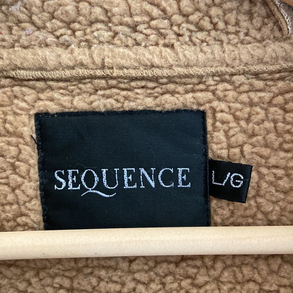 Tan Hooded Fleece Jacket - Women's - Picture 4 of 8